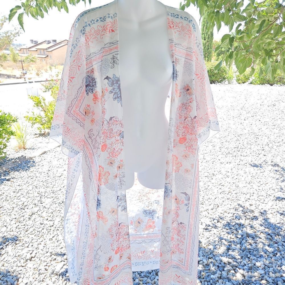 Unbranded floral cover up